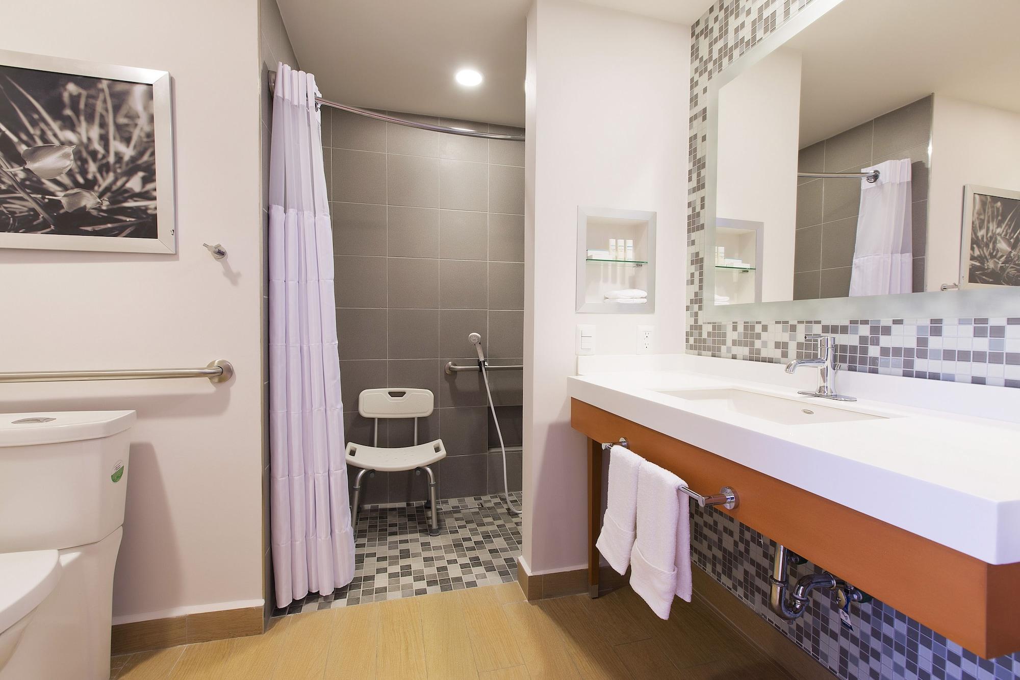 Hampton Inn & Suites By Hilton Paraiso Luaran gambar