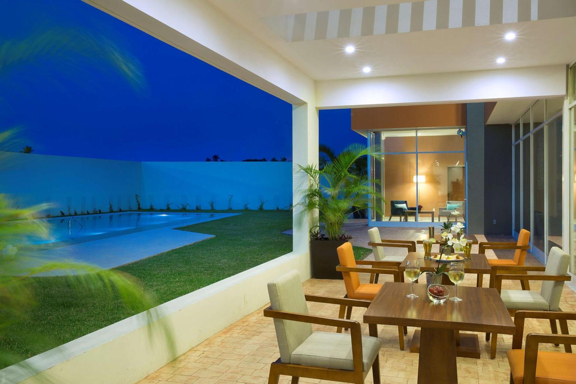 Hampton Inn & Suites By Hilton Paraiso Luaran gambar
